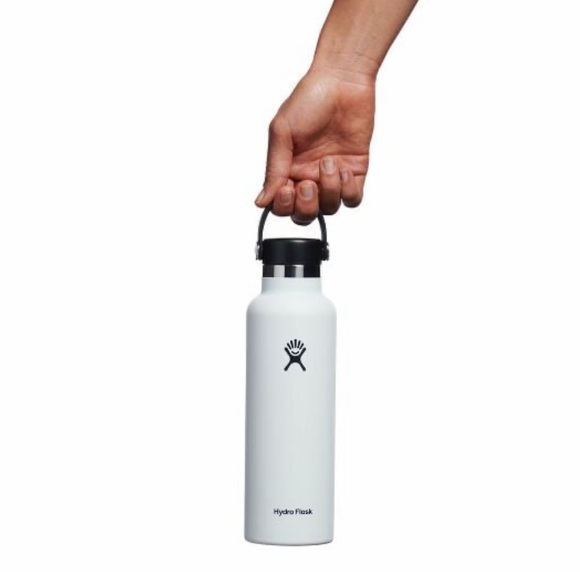 NWT Hydro Flask - Picture 3 of 6